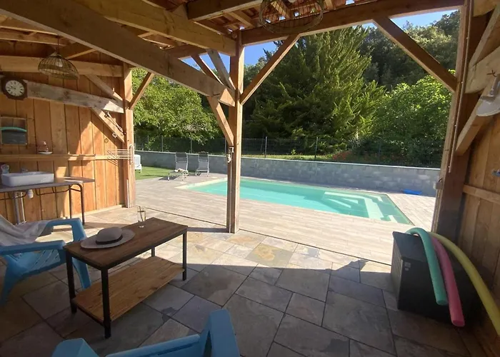 Sejour Au Coeur De La Dordogne Avec Piscine Et Terrasse - Fr-1-616-260 بيت للعطل Sainte-Mondane